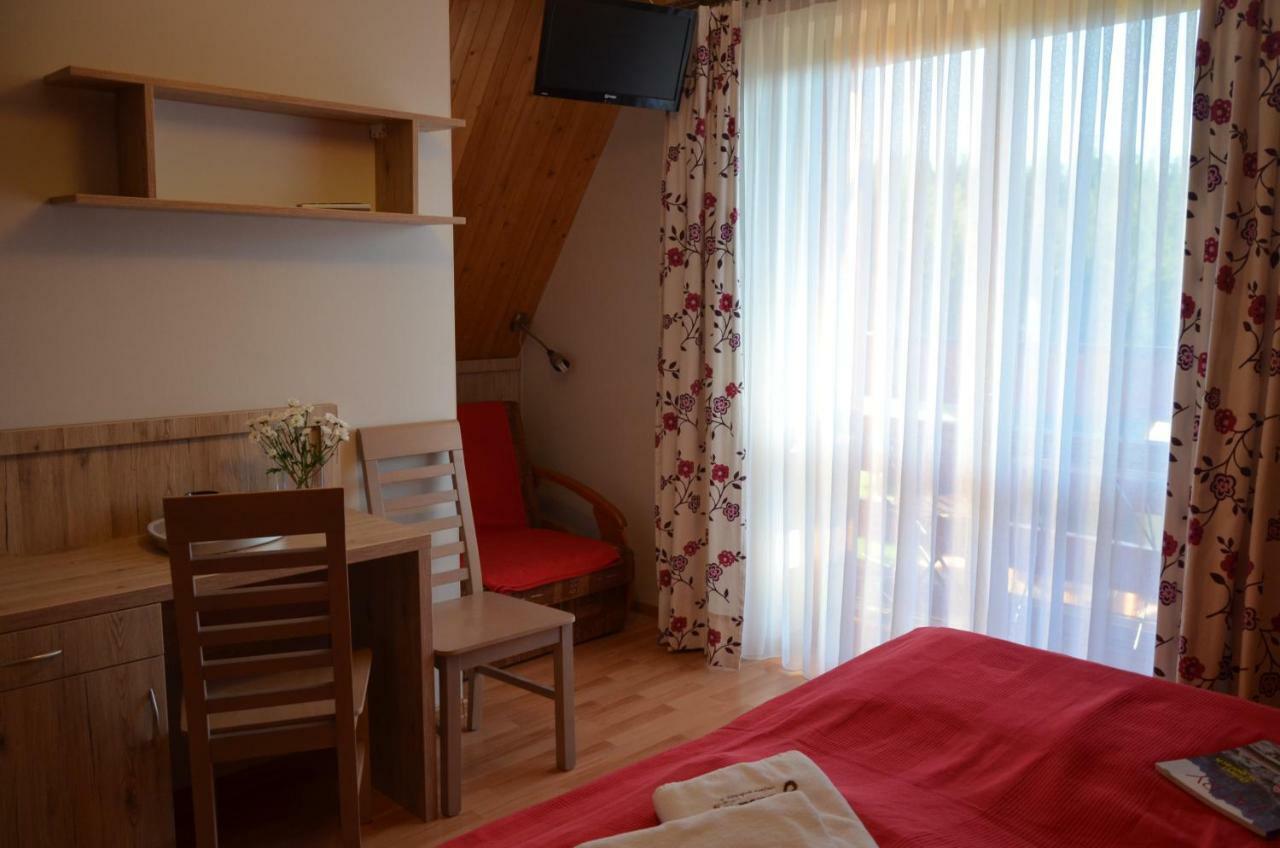 Jedla Miejsce Goscinne Буковина-Татшаньска Экстерьер фото